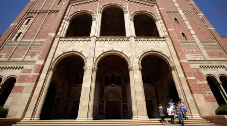 Students walk on UCLA campus