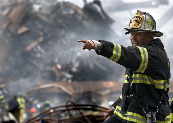 FDNY Firefighter at ground zero. Photo courtesy of pixabay.com