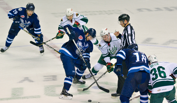 The Manitoba Moose and the Iowa Wild faced off Friday night at the Ralph Engelstad Arena. The Moose came back from a 2-1 defecit in the third period to defeat the Wild 3-2.