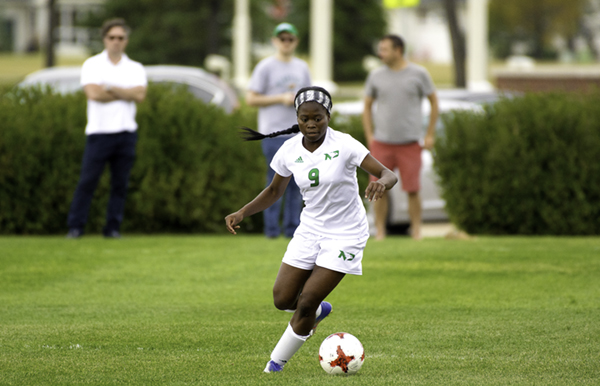 UND forward Mimi Eiden sprints with the ball down the pitch at Bronson Field during a match against Idaho State earlier this season. 