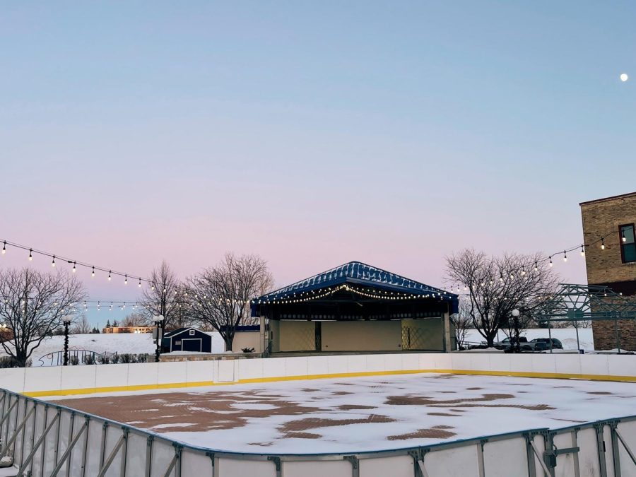 Ice+Skating+Rink+in+Grand+Forks%2C+ND
