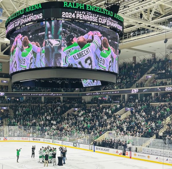 UND Clinches Penrose Cup in Shut Out Win Over Western Michigan