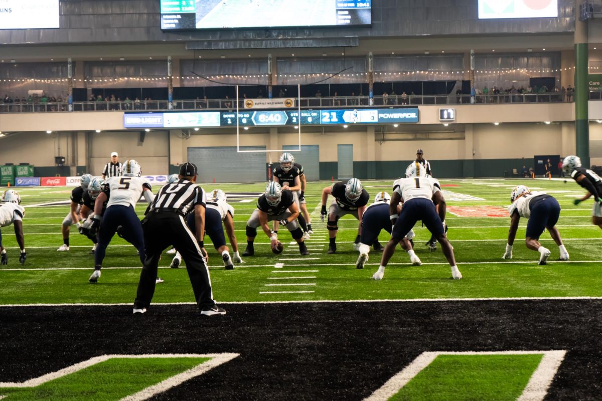 UND Rolls in Homecoming Game