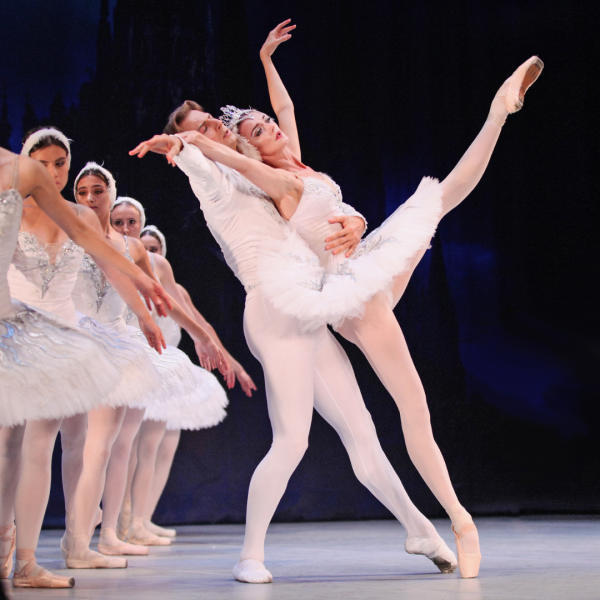 A Night at the Ballet: World Ballet Company Presents Swan Lake