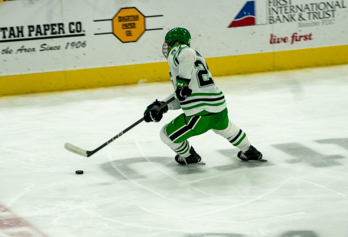 UND Hockey: The Fight for Number Four