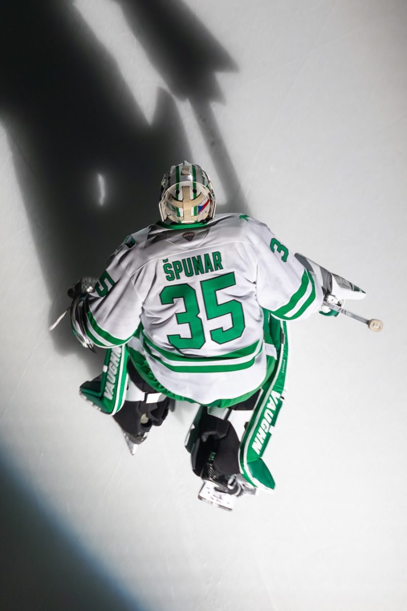 Jan Špunar leads the Hawks to the line against SCSU.